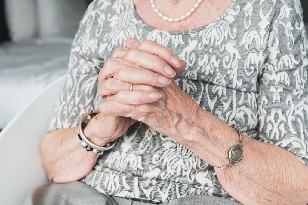 Old woman praying